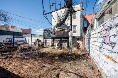 2918 Bruckner Boulevard, Bronx, NY 10465 - Photo 38