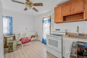 175 Rockaway Pkwy, Valley Stream, NY 11580 - Photo 8