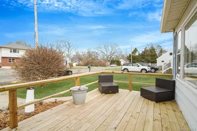 74 Argyle Drive, Shirley, NY 11967 - Photo 4