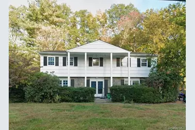 6 Balmoral Drive, Chestnut Ridge, NY 10977 - Photo 1