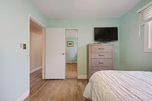 365 Clay Pitts Rd, East Northport, NY 11731 - Photo 28