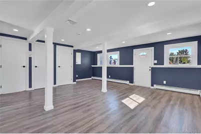 19 Gardenia Drive, Commack, NY 11725 - Photo 12