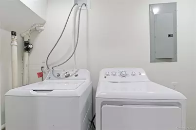 18 Maple Place, Huntington, NY 11743 - Photo 20