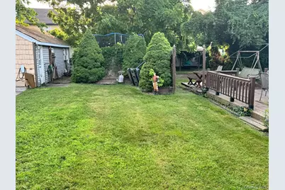 318 Felter Avenue, Hewlett, NY 11557 - Photo 4