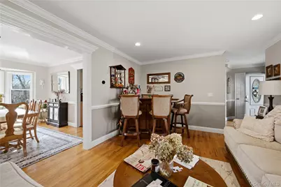 38 Elizabeth Drive, Wading River, NY 11792 - Photo 8