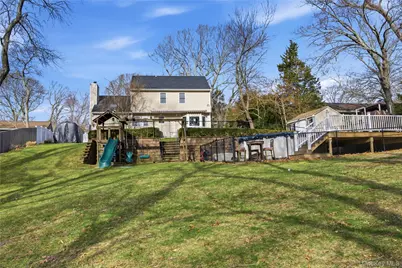 38 Elizabeth Drive, Wading River, NY 11792 - Photo 22