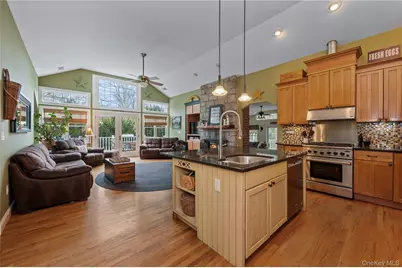 102 Warren Street, Somers, NY 10589 - Photo 14