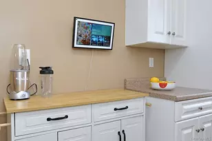 1 Vincent Rd, Bronxville, NY 10708 - Photo 10