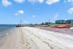 580 Dune Rd, Westhampton, NY 11978 - Photo 18