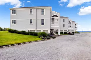 580 Dune Rd, Westhampton, NY 11978 - Photo 2