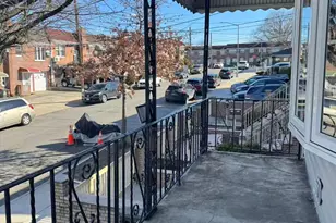 52-16 69th Pl, Maspeth, NY 11378 - Photo 2