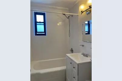 1 Maple Drive #3H, Great Neck, NY 11021 - Photo 6