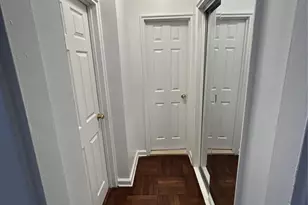 230 Pelham Rd, New Rochelle, NY 10805 - Photo 10