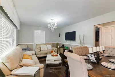178 Timberline Drive, Brentwood, NY 11717 - Photo 8