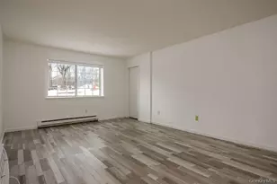 506 Fox Run Ln, Carmel, NY 10512 - Photo 8