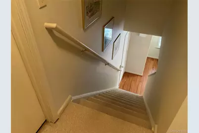 17 Tall Tree Lane, Poughkeepsie, NY 12601 - Photo 12