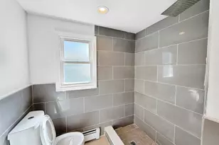 37 Lancaster Pl, Hempstead, NY 11550 - Photo 26