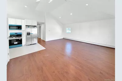 37 Lancaster Place, Hempstead, NY 11550 - Photo 20