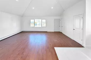 37 Lancaster Pl, Hempstead, NY 11550 - Photo 22