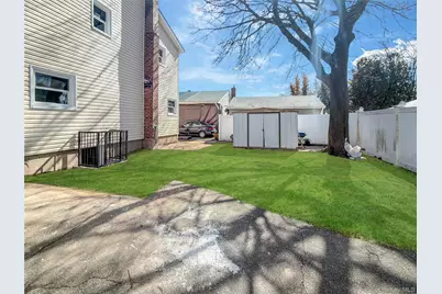 37 Lancaster Place, Hempstead, NY 11550 - Photo 46