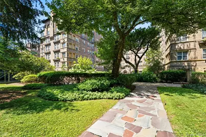 14 N Chatsworth Avenue #4M, Larchmont, NY 10538 - Photo 12