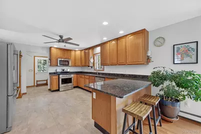 16 Carol Anns Way, Saugerties, NY 12477 - Photo 12