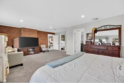 216 Edgewood Drive N, Newburgh, NY 12550 - Photo 12