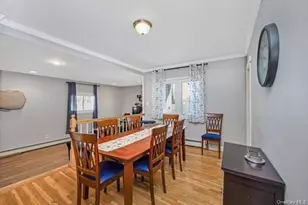 260 New Hampshire Ave, Bay Shore, NY 11706 - Photo 10