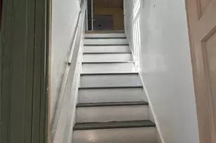 21 Wellington Pl, Amityville, NY 11701 - Photo 18