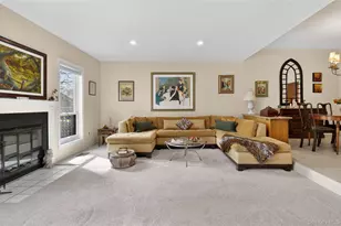 285 Carriage House Dr, Jericho, NY 11753 - Photo 8