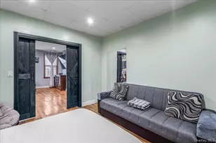 73-51 70th St, Glendale, NY 11385 - Photo 26