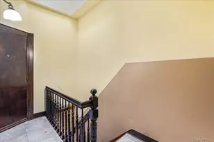 73-51 70th St, Glendale, NY 11385 - Photo 28