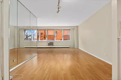 87-15 165th Street #4B, Jamaica, NY 11432 - Photo 4