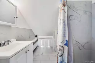 63 Blacksmith Rd, Levittown, NY 11756 - Photo 18