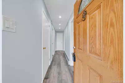 63 Blacksmith Road, Levittown, NY 11756 - Photo 4