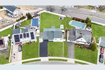 63 Blacksmith Road, Levittown, NY 11756 - Photo 2