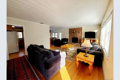 215 Harriman Road, Irvington, NY 10533 - Photo 2