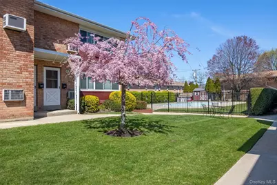 400 Fulton Street #3B, Farmingdale, NY 11735 - Photo 16