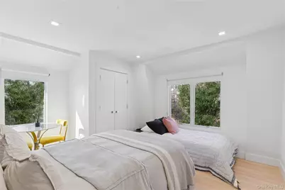 8 Ocean Lane, Amagansett, NY 11930 - Photo 32