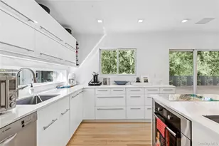 8 Ocean Ln, Amagansett, NY 11930 - Photo 10