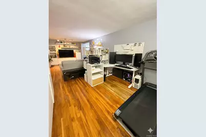 224-24 Union Turnpike #4R, Oakland Gardens, NY 11427 - Photo 8