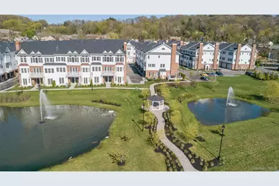 601 Grist Mill Circle #601, Roslyn, NY 11576 - Photo 30