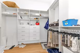 601 Grist Mill Cir, Roslyn, NY 11576 - Photo 16