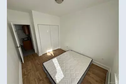 11110 14th Avenue, College Point, NY 11356 - Photo 10