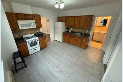 111-10 14th Avenue, College Point, NY 11356 - Photo 1