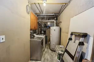 9 Hyatt Ave, Yonkers, NY 10704 - Photo 20