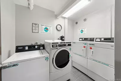 505 Central Avenue #725, White Plains, NY 10606 - Photo 14