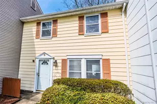 8 Sharpsburg Ct, Coram, NY 11727 - Photo 36