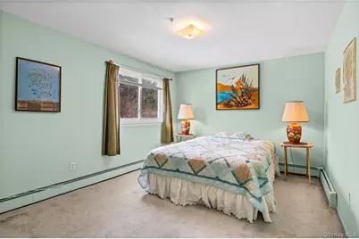 8 Sharpsburg Court, Coram, NY 11727 - Photo 20