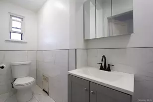 60-89 54th St, Maspeth, NY 11378 - Photo 10